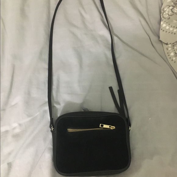 Black cross body purse - Picture 1 of 4